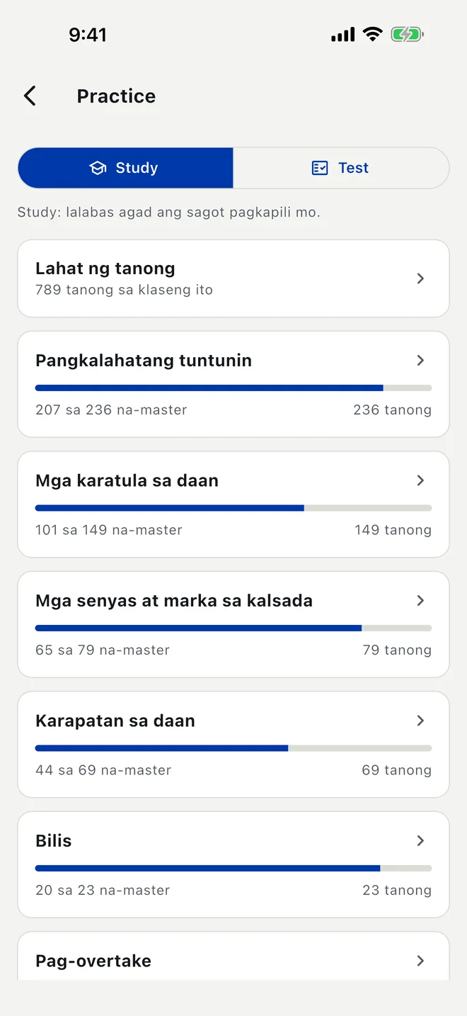 Practice screen sa Filipino: Study at Test mode, Lahat ng tanong, at mga paksa na may mastery bar.